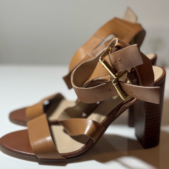 Guess strappy heel sandals - Picture 3 of 8